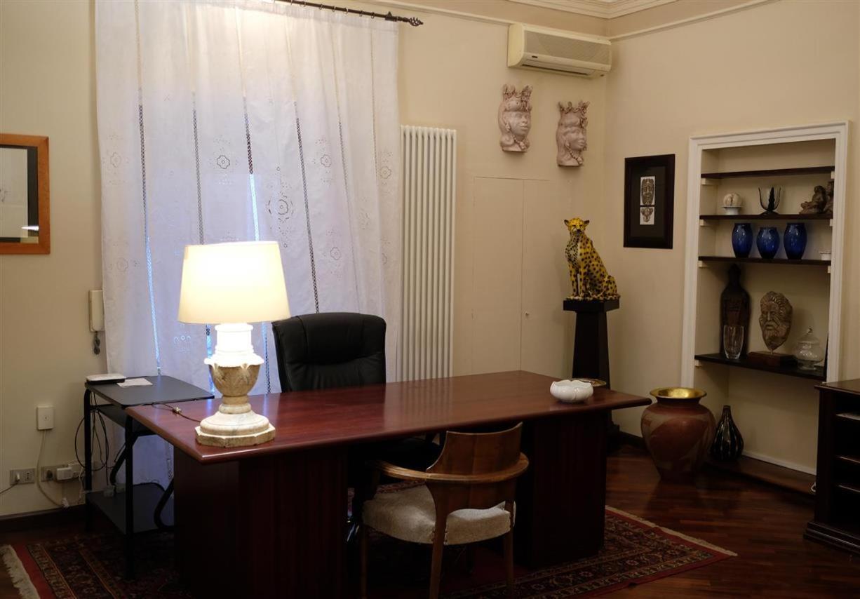 Palazzo La Via Lejlighed Catania Eksteriør billede